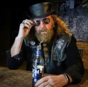 Steve "Barnzy" Barnes, Death Obituary: Former Bassist for the UK punk band Anti-Nowhere League, Has Died