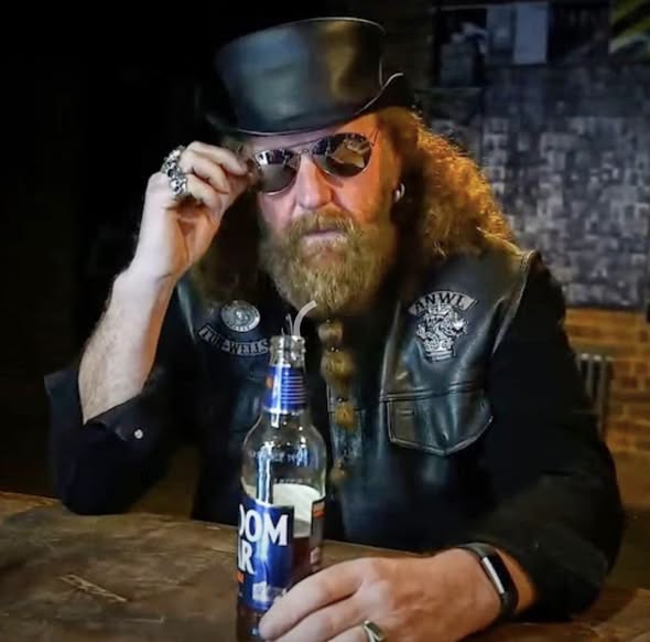 Steve "Barnzy" Barnes, Death Obituary: Former Bassist for the UK punk band Anti-Nowhere League, Has Died
